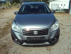 Grau Gebraucht 2016 Suzuki SX4 Limited SUV | 11.999 € (Fairer Preis)