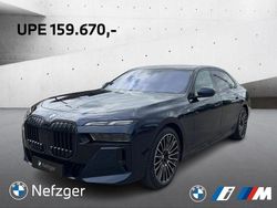 Blau Gebraucht 2025 BMW 740 M Sport Limousine | 126.216 €