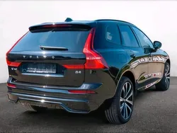Schwarz Gebraucht 2022 Volvo XC60 R-Design SUV | 38.450 € (Teuer)