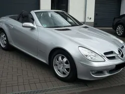 Silber Gebraucht 2007 Mercedes SLK200 Cabrio | 6.300 € (Guter Preis)
