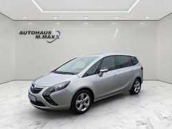Silber Gebraucht 2014 Opel Zafira Tourer Style Van / Kleinbus | 13.800 € (Teuer)