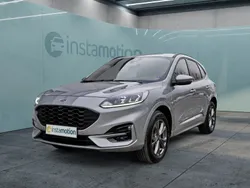Silber Gebraucht 2023 Ford Kuga ST-Line SUV | 29.940 € (Guter Preis)