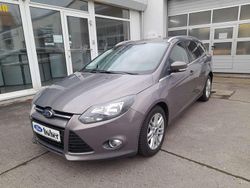 Bisbanebraun Gebraucht 2013 Ford Focus Titanium Kombi | 4.450 € (Fairer Preis)