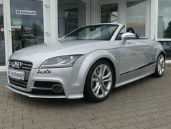 Silber Gebraucht 2010 Audi TT Roadster S-Line Cabrio | 14.890 € (Guter Preis)