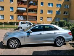 Silber Gebraucht 2013 Mercedes E220 Limousine | 10.500 € (Superpreis)