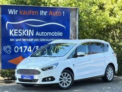 Weiß Gebraucht 2018 Ford S-MAX Titanium Van / Kleinbus | 13.990 € (Guter Preis)
