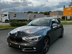 Grau Gebraucht 2015 BMW 118 Sport Line Kleinwagen | 13.500 € (Etwas zu teuer)