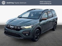 Zedergrün Gebraucht 2025 Dacia Jogger Extreme Van / Kleinbus | 22.890 € (Fairer Preis)