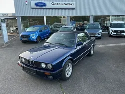 Blau Gebraucht 1993 BMW 318 Cabriolet Sport Line Cabrio | 12.900 €