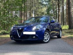Blau Gebraucht 2015 Alfa Romeo Giulietta Turismo Kleinwagen | 7.450 €