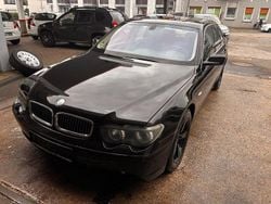 Black sapphire metallic Gebraucht 2003 BMW 735 Limousine | 2.950 € (Guter Preis)