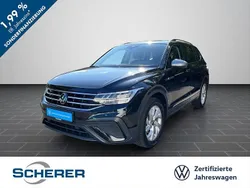 Schwarz Gebraucht 2024 VW Tiguan Allspace Life SUV | 34.990 € (Guter Preis)