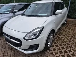Purewhite Gebraucht 2024 Suzuki Swift GL Kleinwagen | 17.600 € (Fairer Preis)