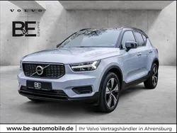 Glacier silver Gebraucht 2022 Volvo XC40 R-Design SUV | 31.900 € (Guter Preis)