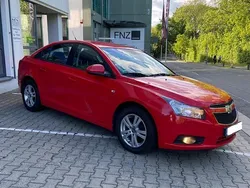 Rot Gebraucht 2009 Chevrolet Cruze Limousine | 3.999 € (Teuer)