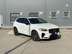 Weiß Gebraucht 2022 Volvo XC60 R-Design SUV | 39.800 € (Guter Preis)