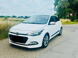 Weiß Gebraucht 2018 Hyundai i20 Active Kleinwagen | 9.800 € (Fairer Preis)