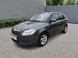 Grau Gebraucht 2012 Skoda Fabia Family Kleinwagen | 4.500 € (Fairer Preis)