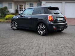Grau Gebraucht 2019 Mini Cooper S Kleinwagen | 17.500 € (Fairer Preis)