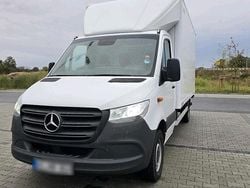 Weiß Gebraucht 2024 Mercedes 316 Van | 32.900 €