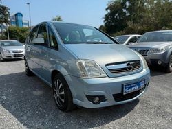 Blau Gebraucht 2009 Opel Meriva Edition Van / Kleinbus | 4.990 € (Teuer)
