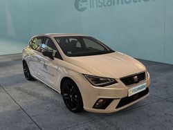 Weiß Gebraucht 2024 Seat Ibiza Black Edition Kleinwagen | 24.200 € (Teuer)