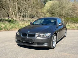 Grau Gebraucht 2009 BMW 320 Cabriolet Cabrio | 9.300 € (Guter Preis)