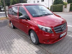 Lackfarbe hyazinthrot metallic Gebraucht 2019 Mercedes V250 Marco Polo Van / Kleinbus | 39.980 €