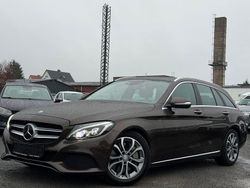 Braun Gebraucht 2015 Mercedes C350e Kombi | 11.999 € (Fairer Preis)