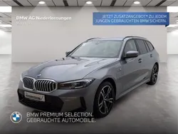 Grau Gebraucht 2024 BMW 330e M Sport Kombi | 45.106 € (Fairer Preis)