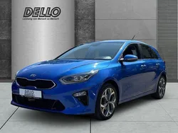 (b3l) blue flame met. Gebraucht 2018 Kia Ceed Spirit Limousine | 13.950 € (Fairer Preis)