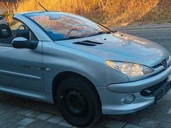 Silber Gebraucht 2006 Peugeot 206 CC Quiksilver Cabrio | 1.249 € (Guter Preis)