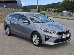 Silber Gebraucht 2019 Kia Ceed Sportswagon Vision Kombi | 10.500 € (Guter Preis)