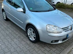 Silber Gebraucht 2007 VW Golf V Kleinwagen | 3.750 € (Fairer Preis)