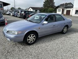 Blau Gebraucht 1997 Toyota Camry Limousine | 3.990 €