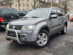 Grau Gebraucht 2008 Suzuki Grand Vitara SUV | 6.490 € (Teuer)