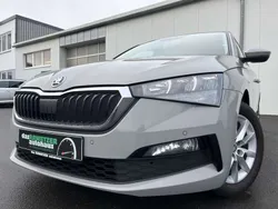 Steelgrau Gebraucht 2020 Skoda Scala Ambition Kleinwagen | 13.860 € (Fairer Preis)
