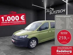 Grün Gebraucht 2021 VW Caddy Life Van / Kleinbus | 27.900 € (Etwas zu teuer)