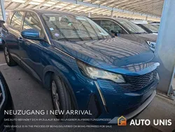Blau Gebraucht 2021 Peugeot 5008 Business-Line Van / Kleinbus | 15.351 € (Guter Preis)