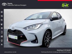 Schwarz Gebraucht 2024 Toyota Yaris Sport Kleinwagen | 27.960 € (Fairer Preis)