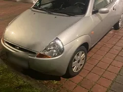 Silber Gebraucht 2008 Ford Ka Kleinwagen | 450 €
