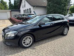 Schwarz Gebraucht 2015 Mercedes A180 Urban Limousine | 10.700 € (Superpreis)