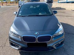 Grau Gebraucht 2018 BMW 225 Luxury Line Van / Kleinbus | 11.000 €