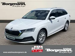 Moonweiss metallic Gebraucht 2022 Skoda Octavia Style Kombi | 27.980 € (Etwas zu teuer)