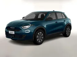 Mare grün metallic Neu 2025 Fiat 600 SUV | 23.580 € (Fairer Preis)
