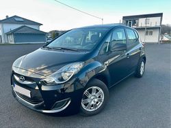 Schwarz Gebraucht 2011 Hyundai ix20 Van / Kleinbus | 5.490 € (Fairer Preis)