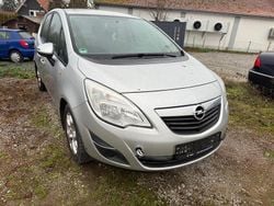 Silber Gebraucht 2012 Opel Meriva Edition Van / Kleinbus | 1.690 € (Superpreis)