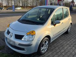 Silber Gebraucht 2004 Renault Modus Van / Kleinbus | 1.700 € (Fairer Preis)