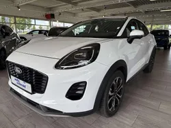 Frostweiß Gebraucht 2024 Ford Puma Titanium SUV | 27.990 € (Fairer Preis)
