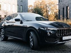 Schwarz Gebraucht 2016 Maserati Levante SUV | 29.900 € (Superpreis)